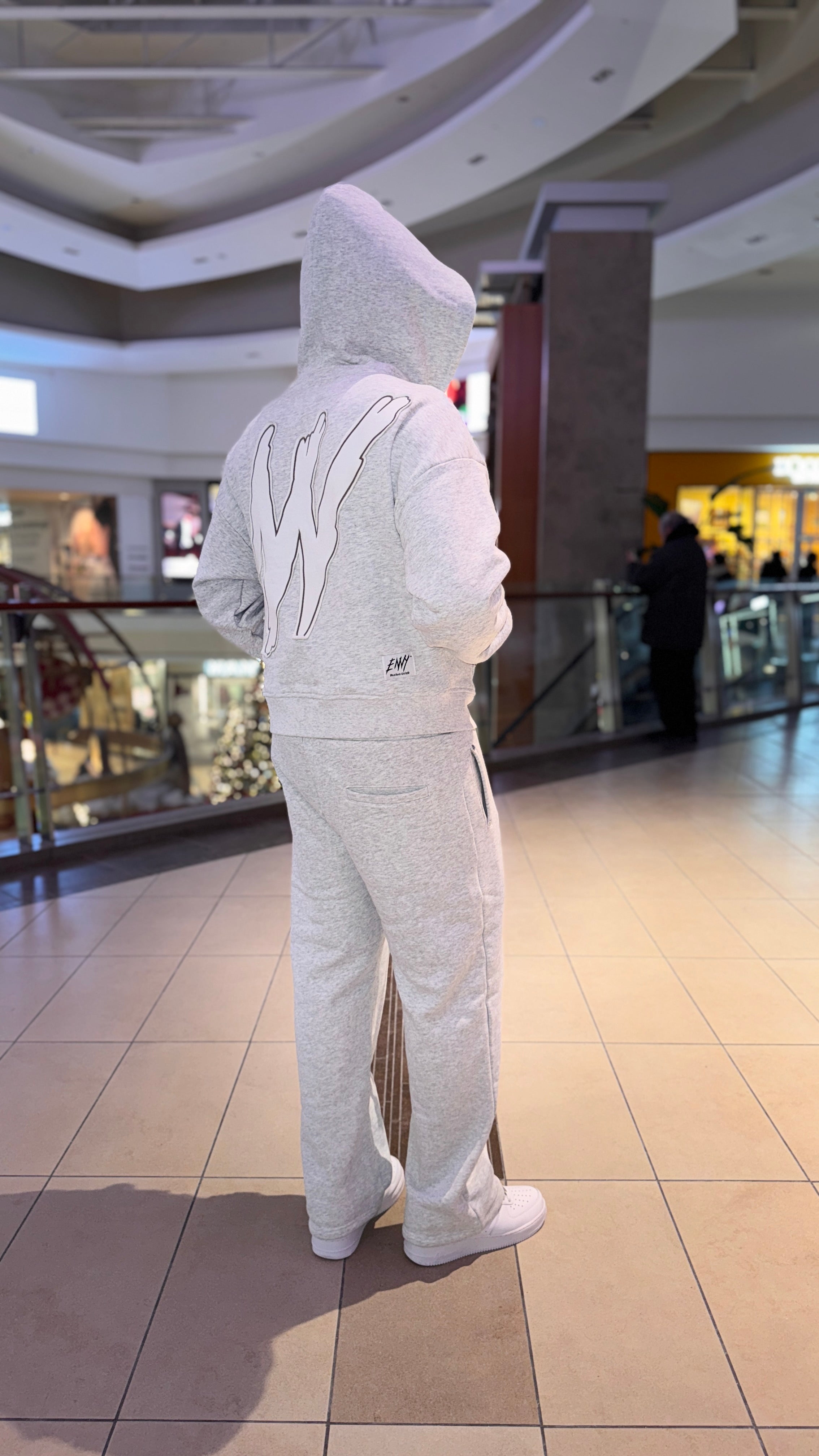 TIMELESS GREY SWEATPANTS